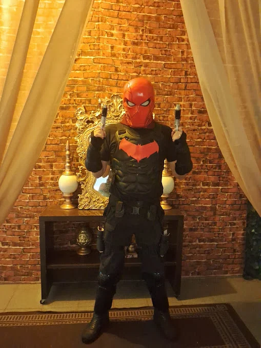 Red Hood (CApuz Vermelho)