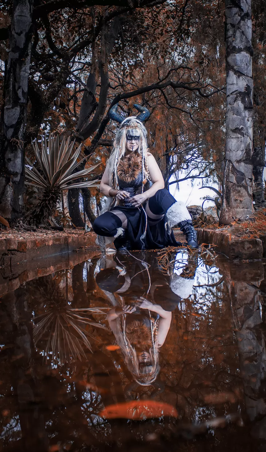 | Dia das Bruxas | Bruxa Viking por Gaby Sá (#5)