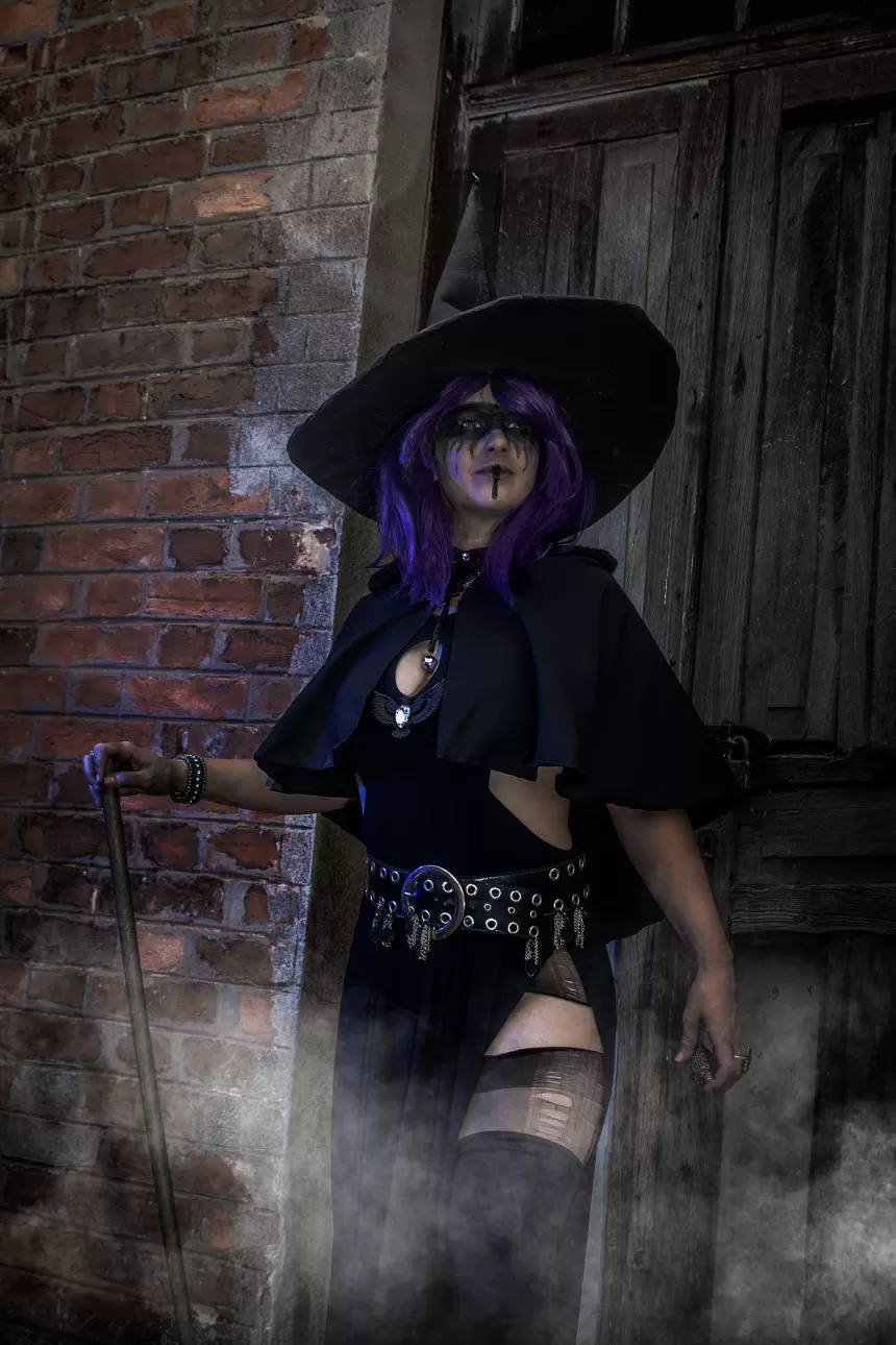 | Dia das Bruxas | Bruxa  por Gaby Sá (#10)