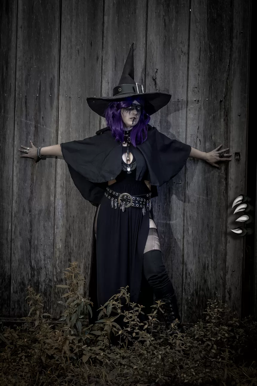 | Dia das Bruxas | Bruxa  por Gaby Sá (#12)