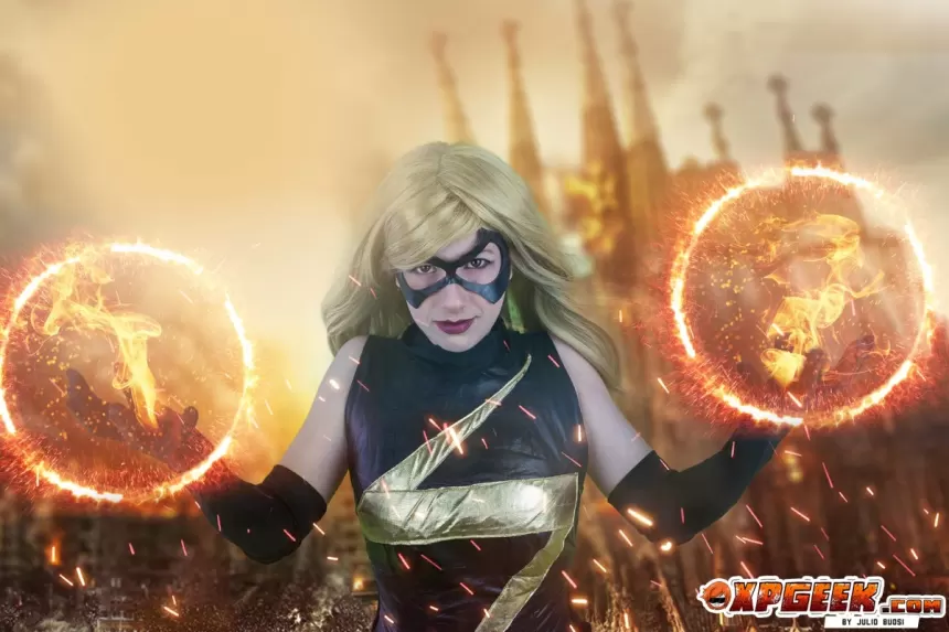 Capitã Marvel Vingadores por Gaby Sá (#9)